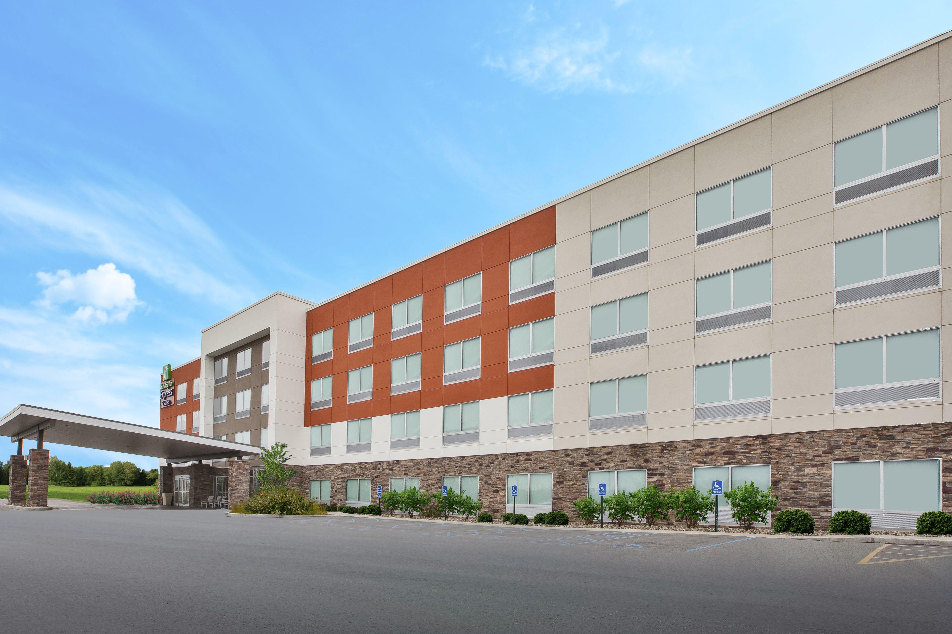 Holiday Inn Express & Suites - Parkersburg East By Ihg Экстерьер фото