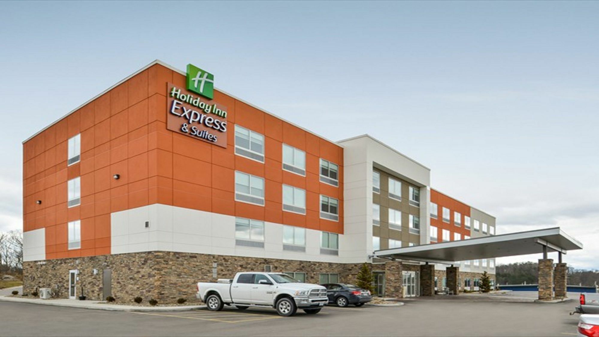 Holiday Inn Express & Suites - Parkersburg East By Ihg Экстерьер фото